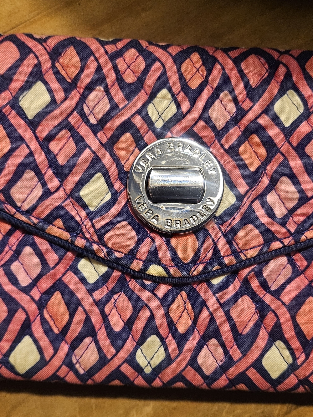 Vera Bradley Pink Navy & Cream Quilted Turn-Lock Wristlet Clutch